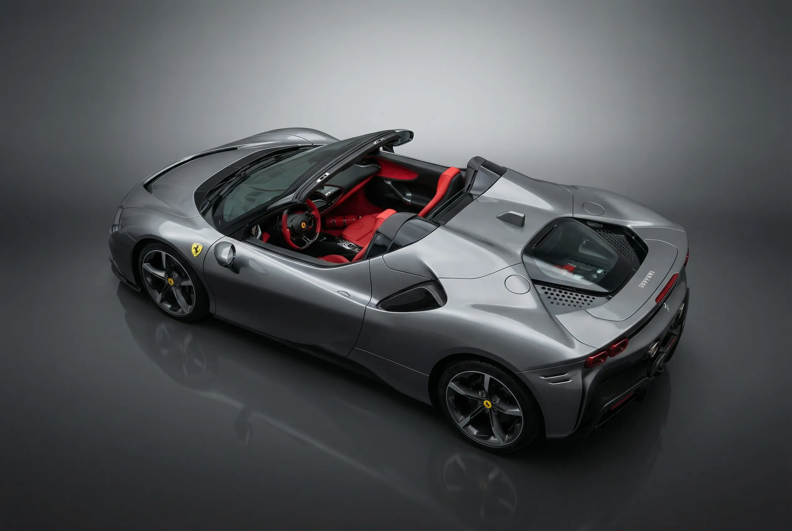 Ferrari SF90 Spider - Image 3