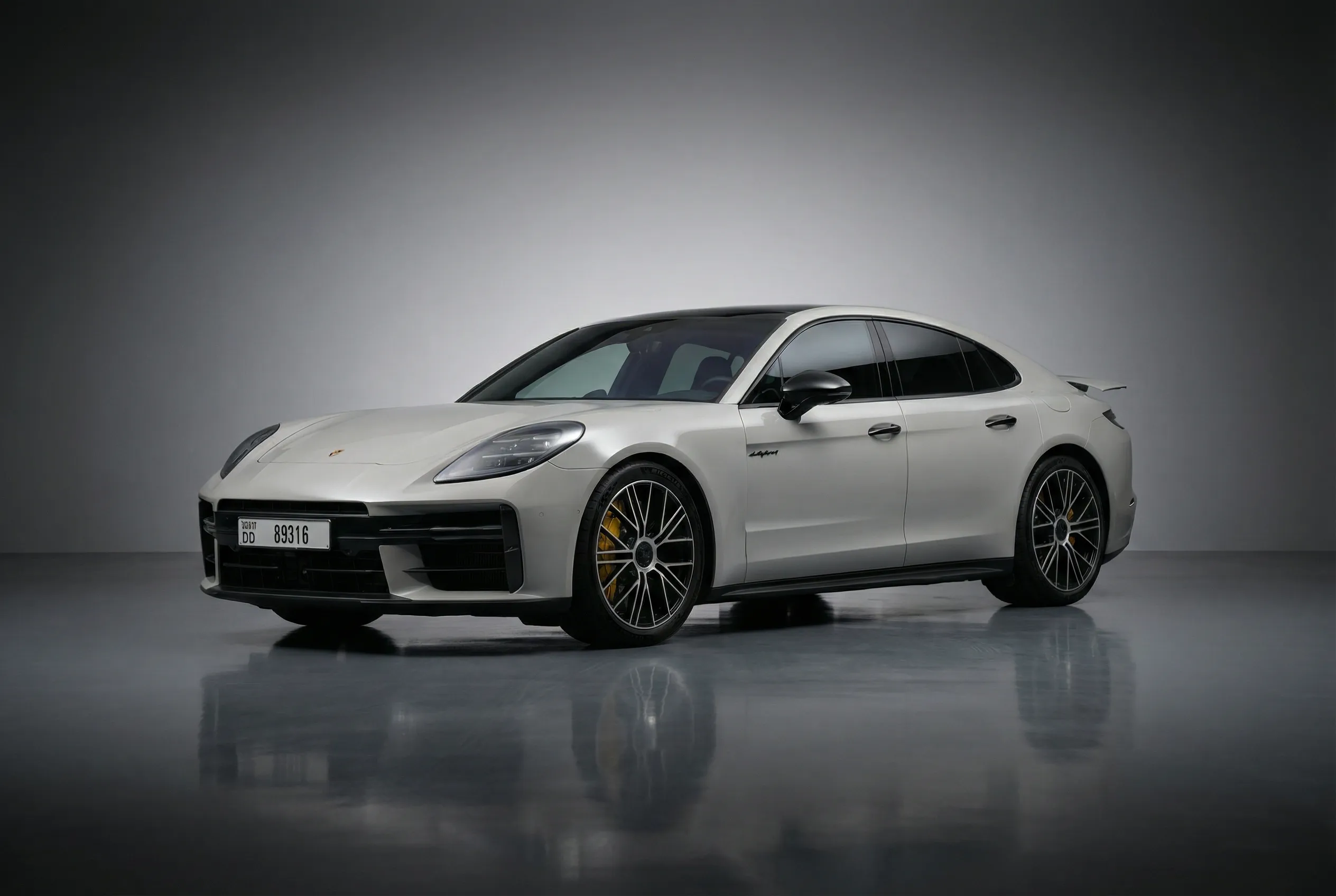 PORSCHE Panamera Turbo S - Image 2