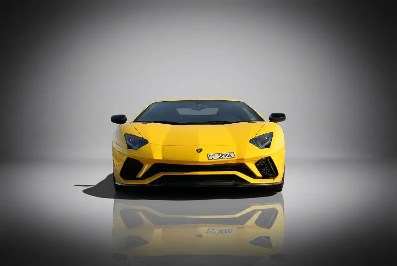 Lamborghini Aventador S 2021