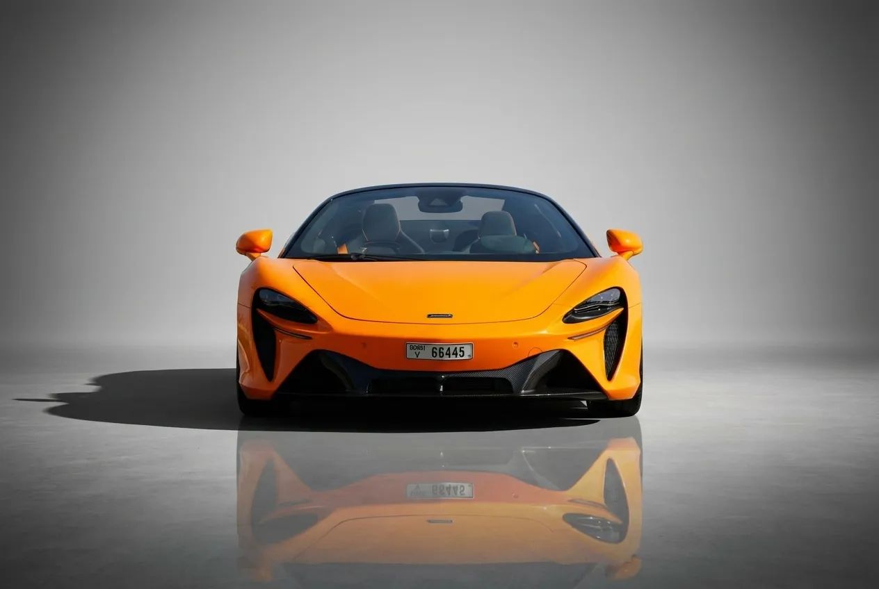 McLaren Artura Spider 2025