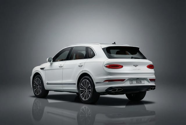 Bentley Bentayga 2024 - Image 3