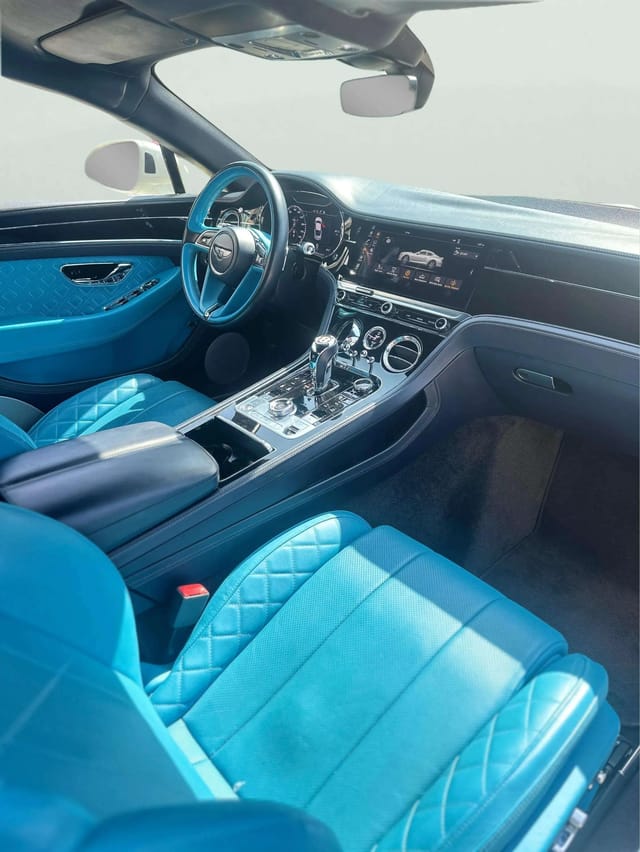 Bentley Continental GT 2019 - Image 4