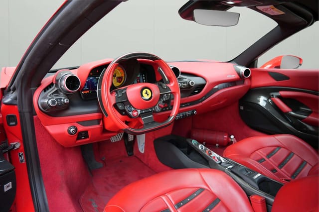 Ferrari F8 Spider 2022 - Image 4