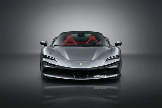 Ferrari SF90 Spider 2025