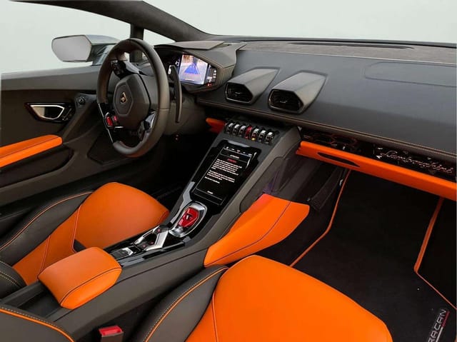 Lamborghini Huracan EVO Coupe 2021 - Image 4