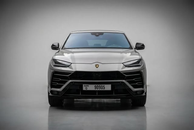 لامبورغيني Urus 2023