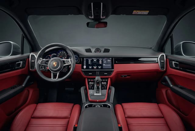Porsche Cayenne 2022 - Image 4