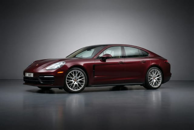 بورش Panamera 2023