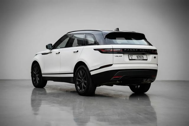 Land Rover Range Rover Velar 2024 - Image 2