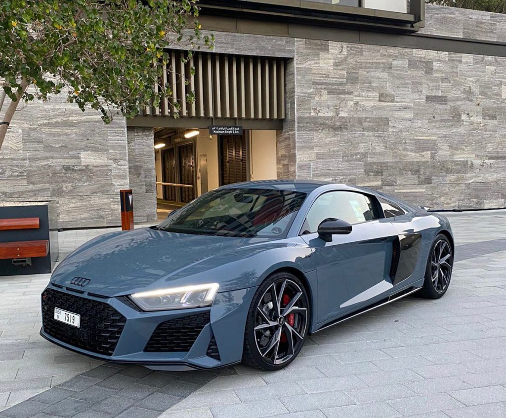 Rent AUDI R8 2021 Car in Dubai