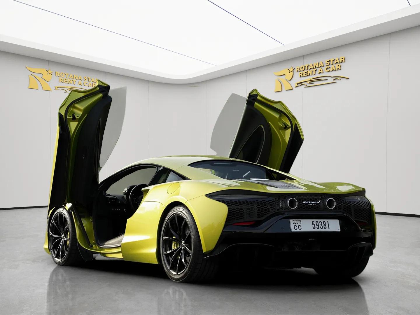 McLaren Artura (3)