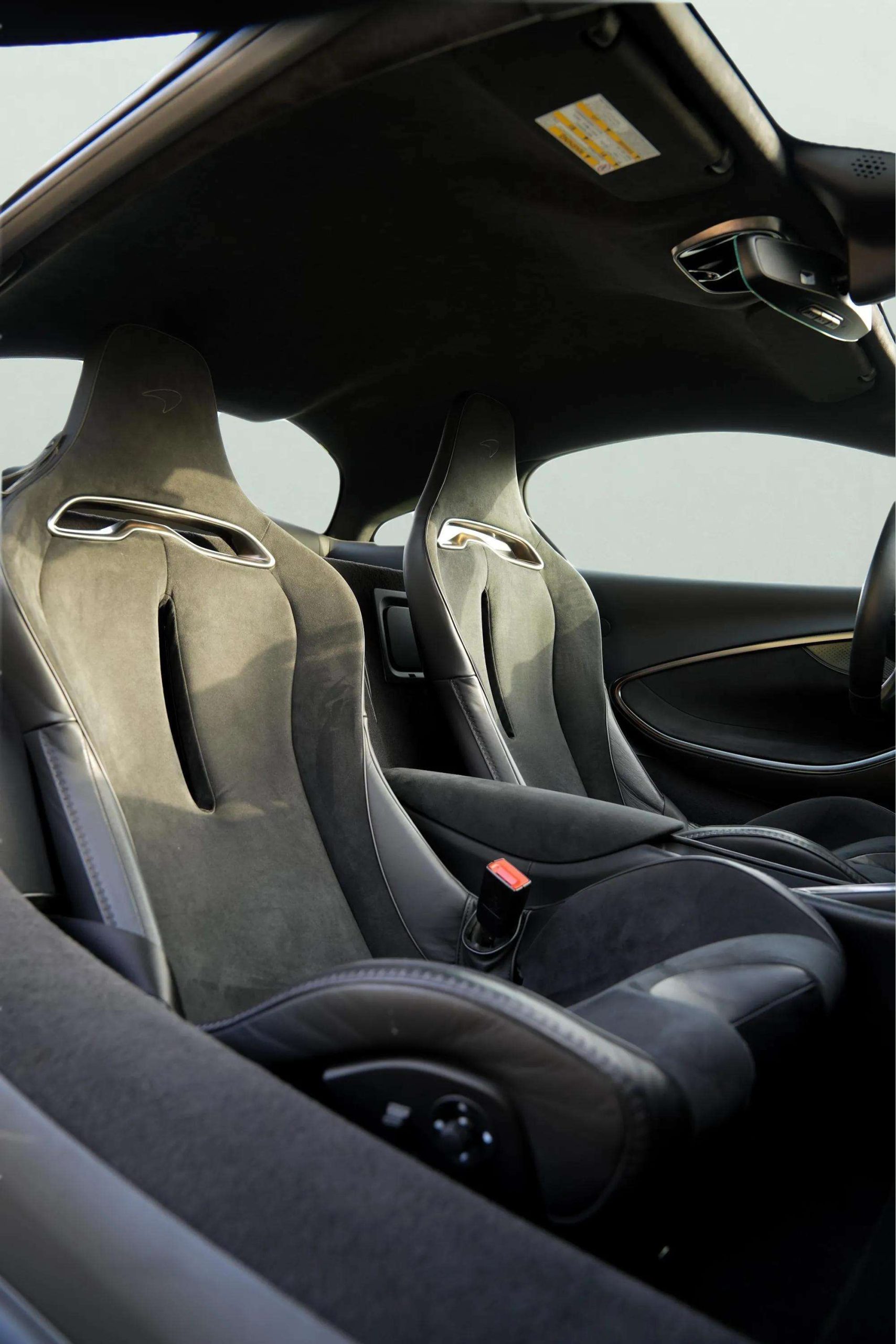 McLaren Artura (6)