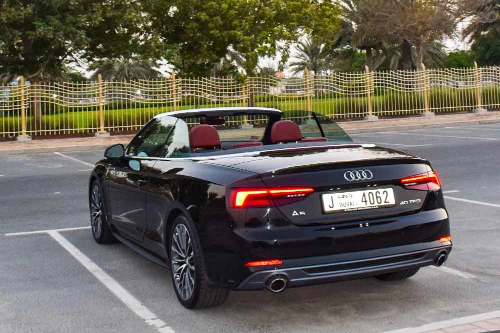 Mieten Sie ein Audi A8 (Schwarz), 2022 ID-05010 in Dubai 