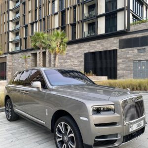 Rolls Royce Cullinan Full option 2021 Rental in Dubai