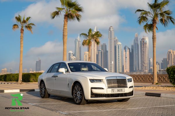 Rent Rolls Royce Ghost in Dubai