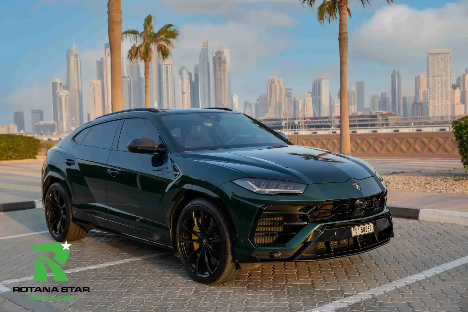 Rent Black Lamborghini Urus in Dubai
