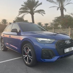 Audi Q5 Rental in Dubai with Rotana Star