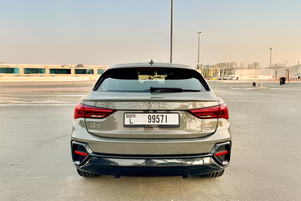 rent Audi Q3 Grey 2