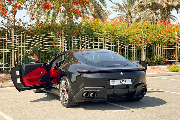 rent FERRARI ROMA 3