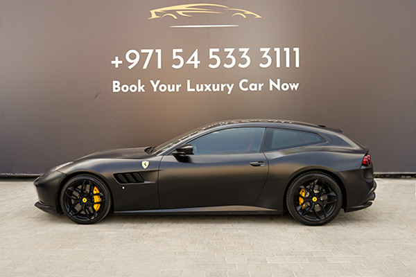 rent Ferrari GTC 2