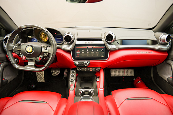 rent Ferrari GTC 4
