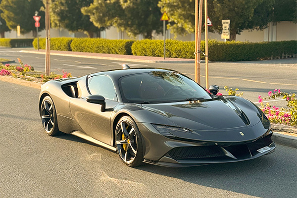 rent Ferrari Gray SF90 3