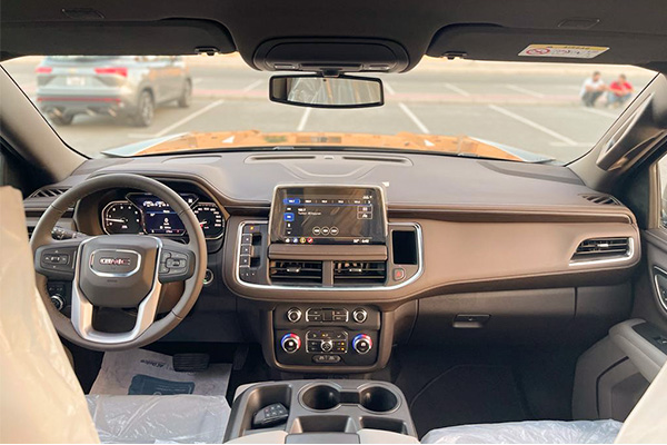 rent Gmc yukon 4
