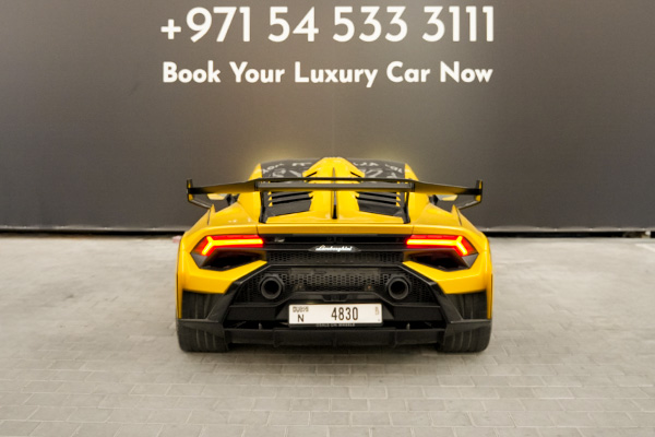 rent Lamborgini STO 2