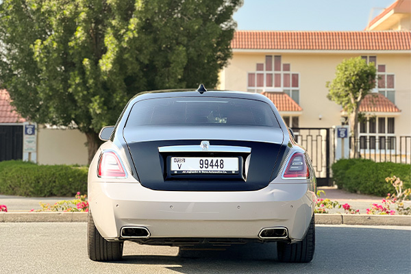 rent ROLLS ROYCE GHOST 3