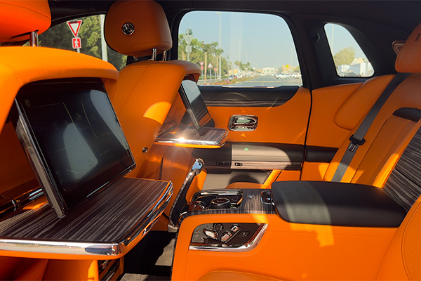 rent ROLLS ROYCE GHOST 5