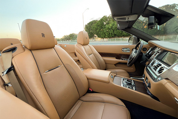 rent Rolls Royce Dawn Gold 3