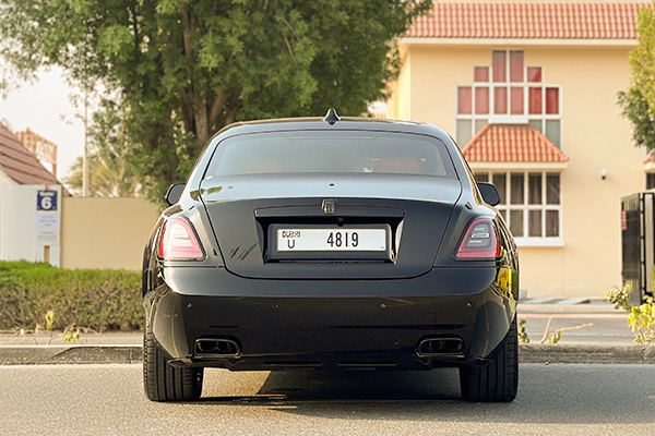 rent Rolls Royce Ghost Long Black 2